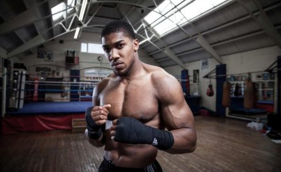 Joshua újabb veretlennel küzd