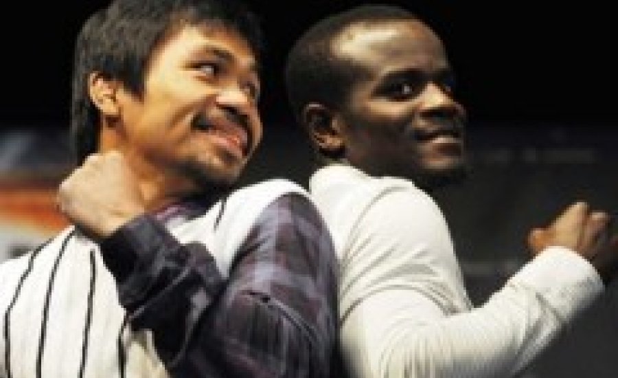 Pacquiao-Clottey: tele lesz a Cowboys stadion
