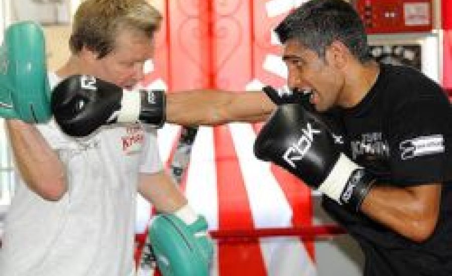 Amir Khan nem becsüli le Kotelniket