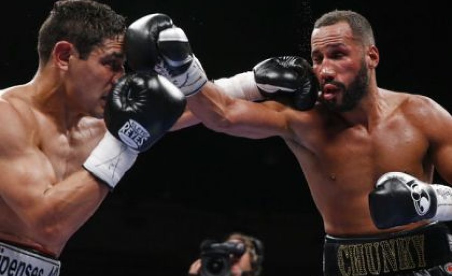 DeGale megvédte trónját