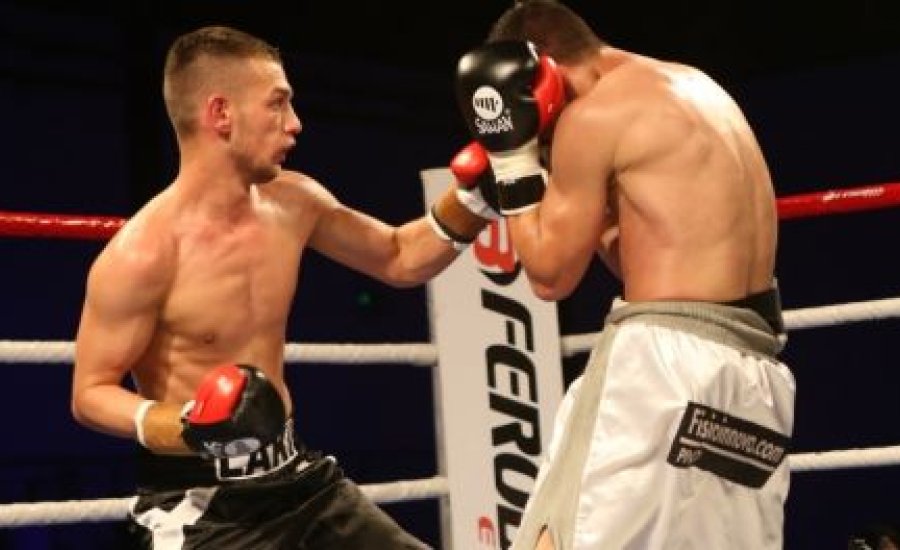 Laki Róbert hazai pályán javítana