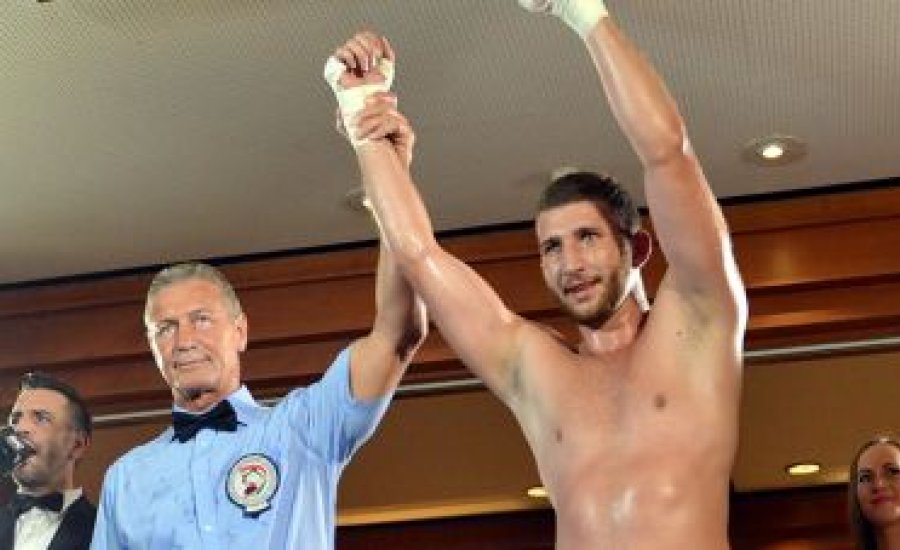 Baranyi Richárd nyerte az öveket