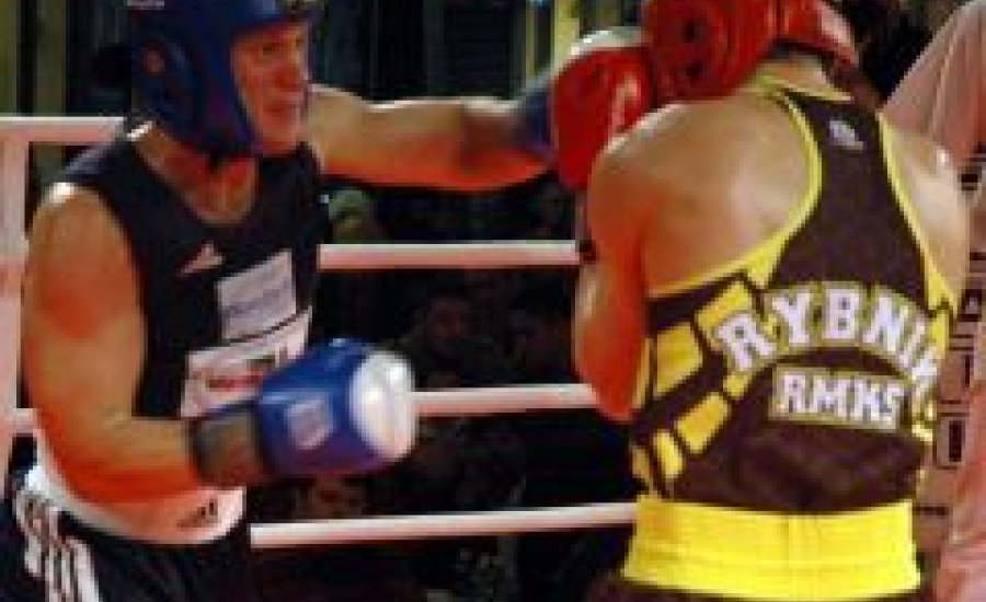 Simán nyert, és elődöntős a győri Gladiator