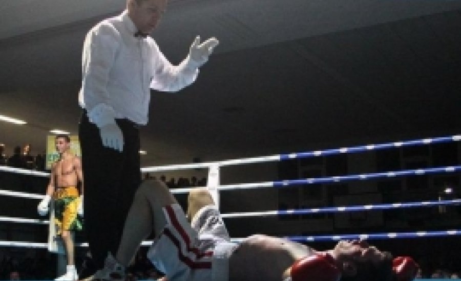 Vető Gábor ismét kiütéssel nyert