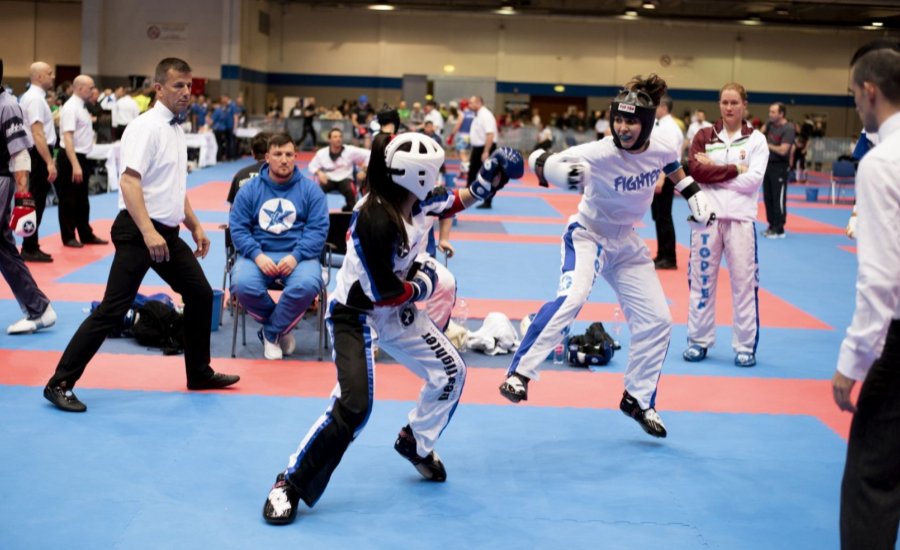 Tizenkét magyar arany a budapesti kick-box világkupán