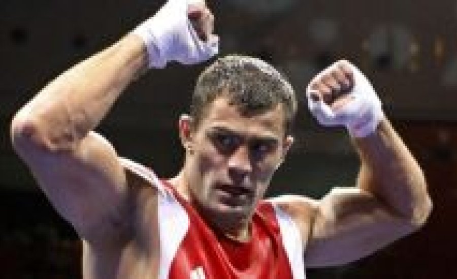 Nehézsúlyú olimpiai bajnok írt alá Erdei és Balzsay csapatának