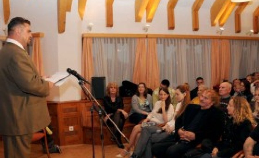 Verssel, dallal a gyermekekért