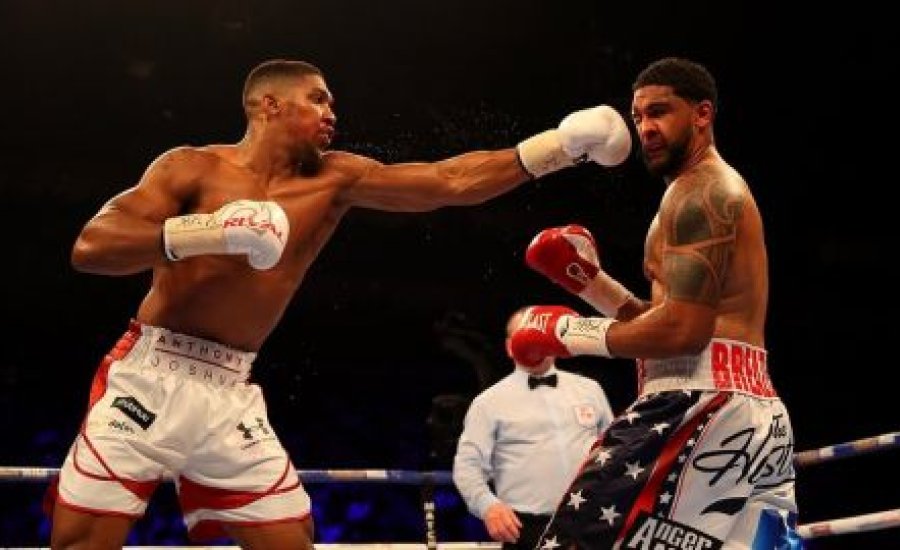 Anthony Joshua kiütötte az amerikai Breazeale-t