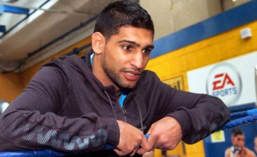 Amir Khan készen áll a Collazo elleni küzdelemre