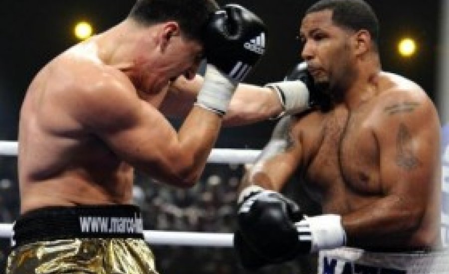 Marco Huck TKO-val védte vb-övét