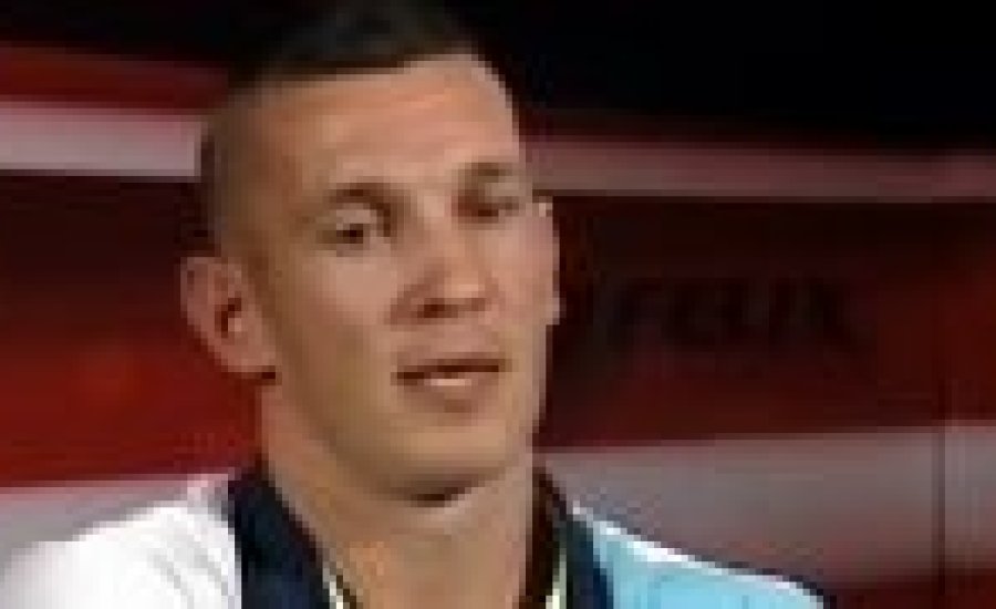 „Tomi Kid” a Dinó Sporthiradóban