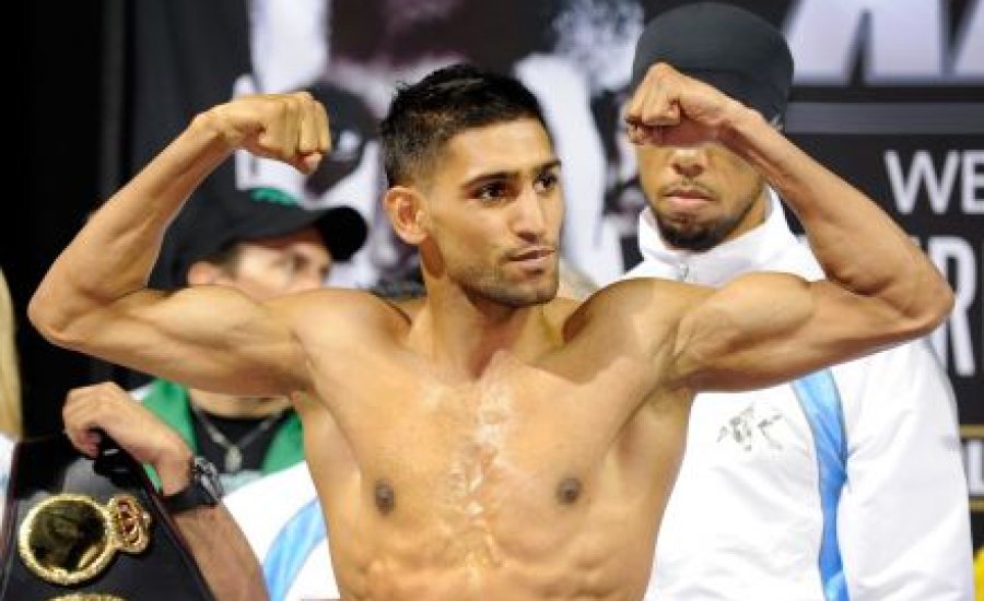 Khan nemet mondott Bronerre