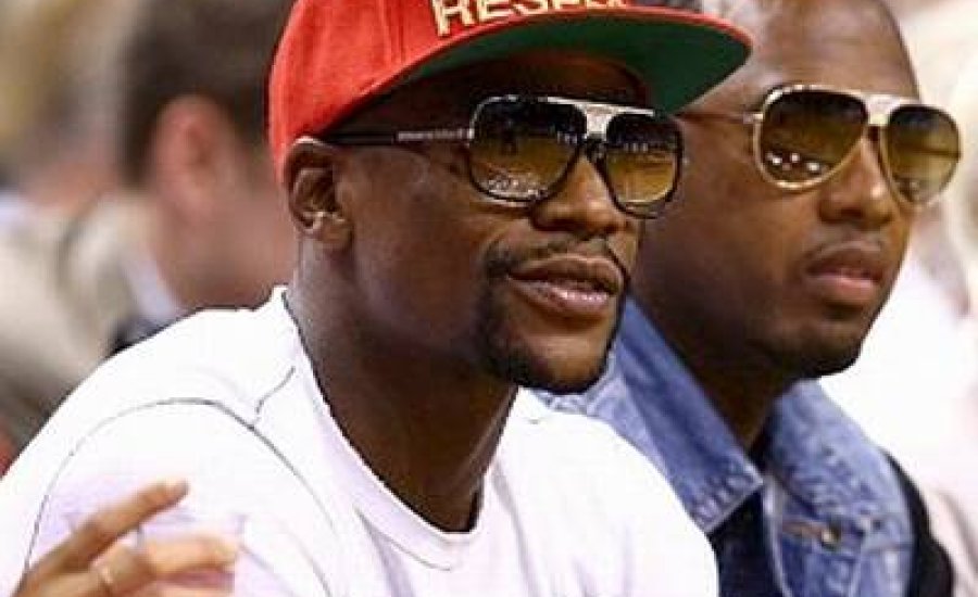 Floyd Mayweather Jr kaszált, pedig nem is volt meccse