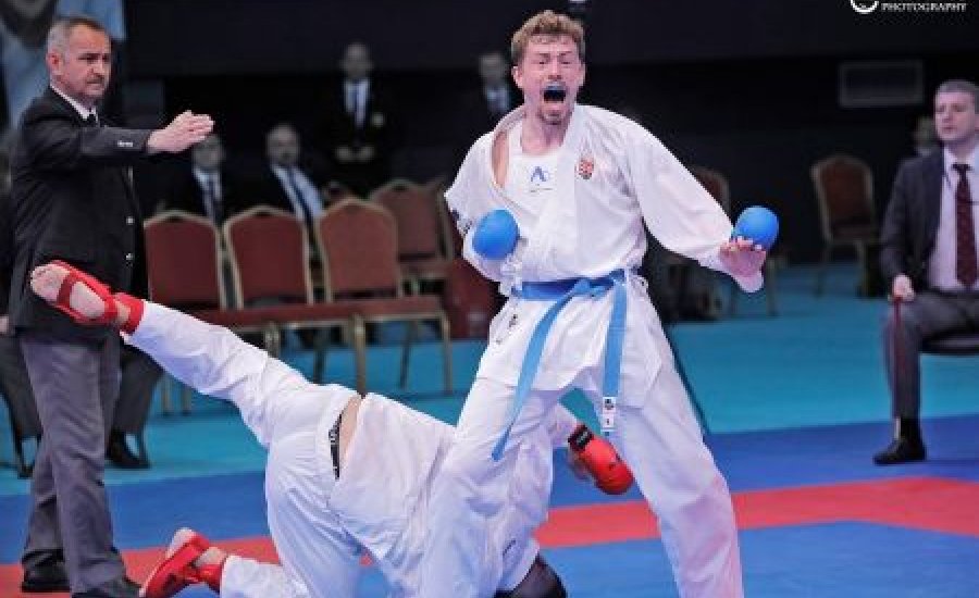 Hárspataki Gábor bronzérmes a karate Eb-n