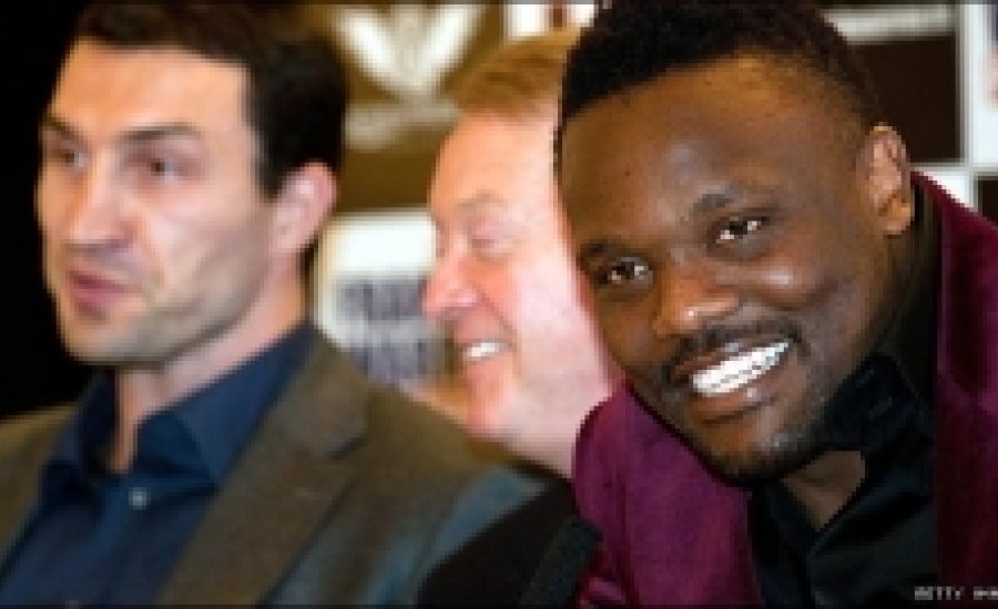 Klicsko meg akarja büntetni az „asszonyverő” Chisorát