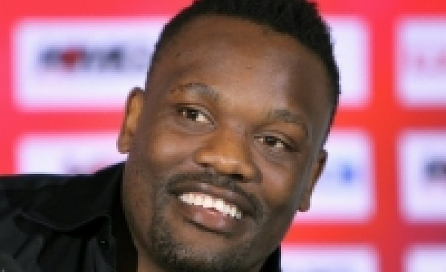 Chisora nem megy börtönbe, így bokszolhat Klicskóval