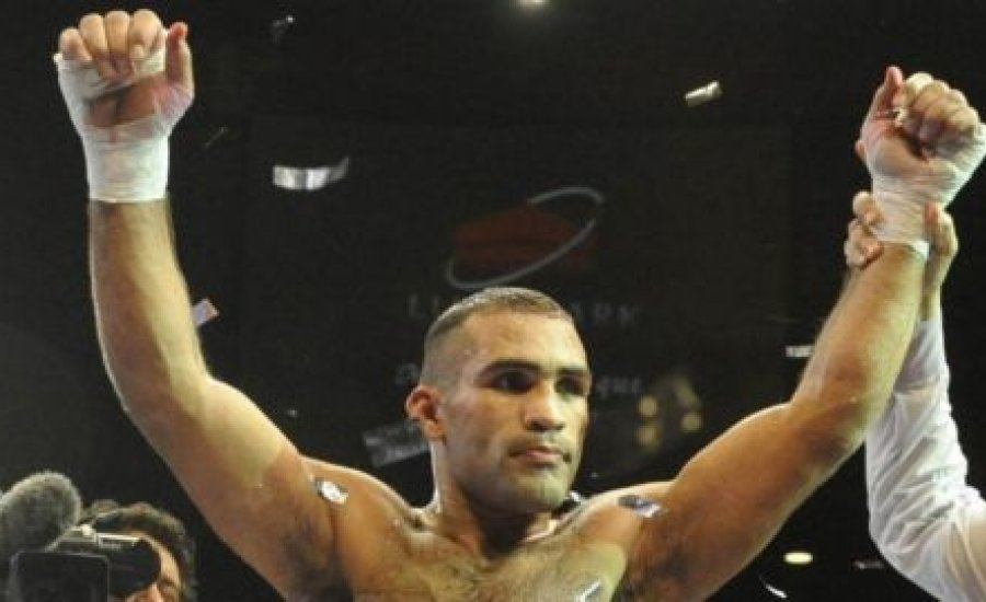 Ramirez címvédés döntetlennel