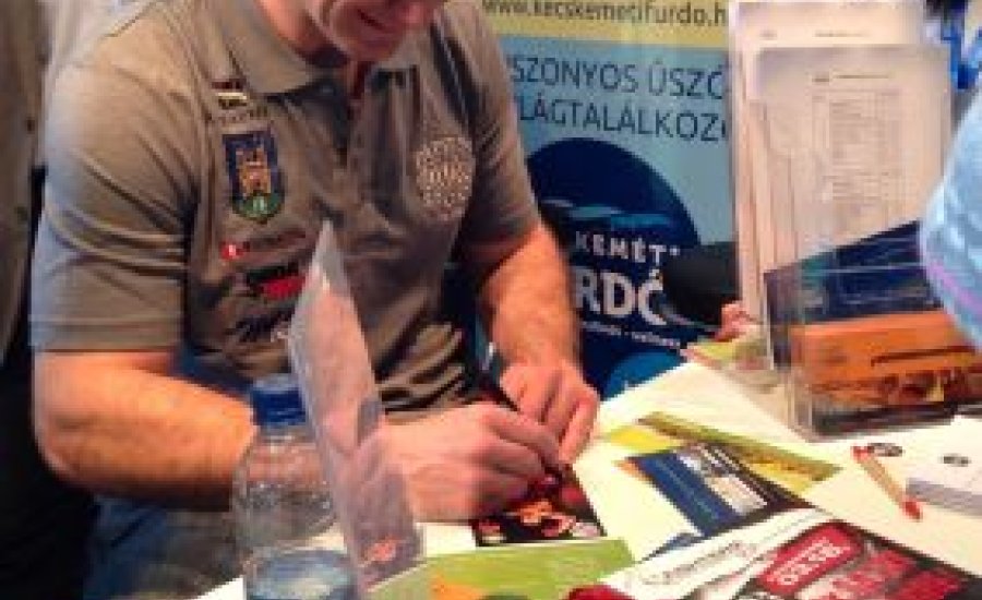 Még Utazás közben is Madárnak szurkol a közönség