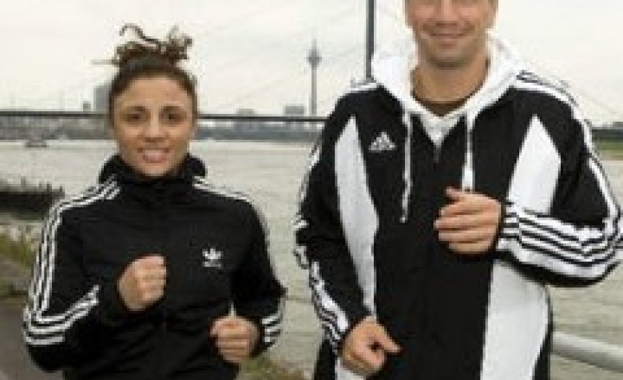 Kentikian és Zbik is győzött