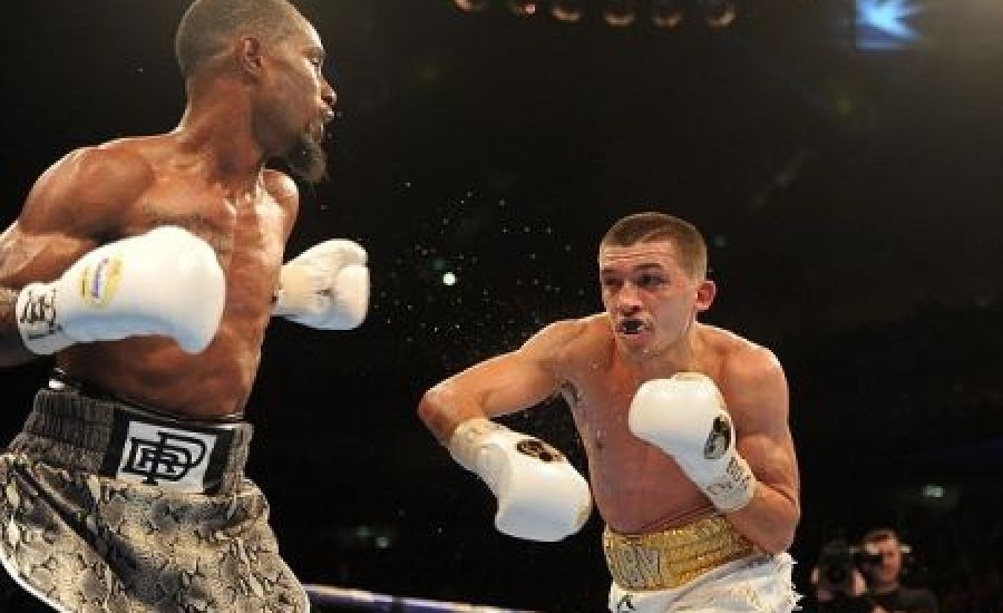 Selby padlóról védte trónját