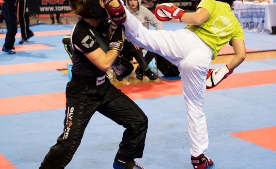 Magyar csapatsikerek a kick-boxos idénynyitón