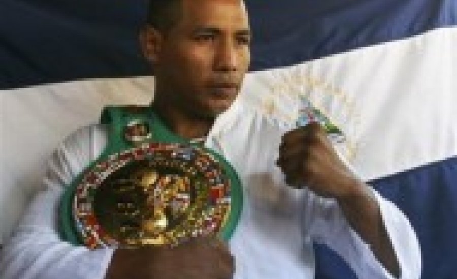 Mayorga újra a „régi”: Cotto egy senki