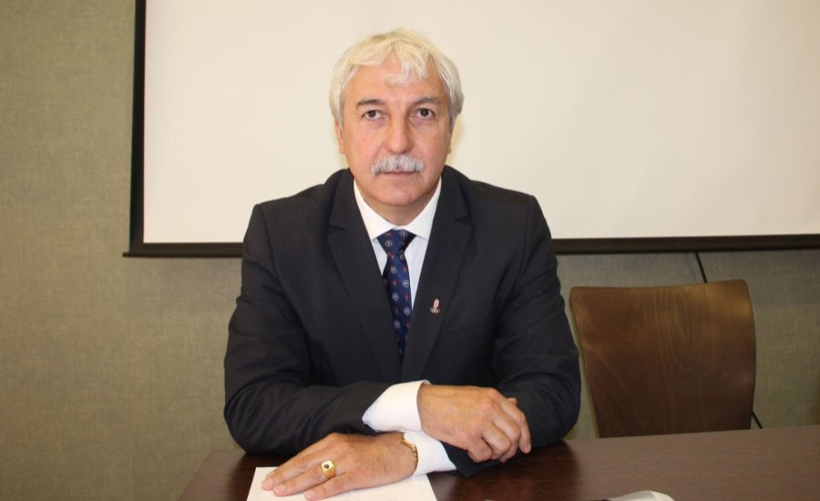 Dr. Mészáros János maradt a karate szövetség elnöke