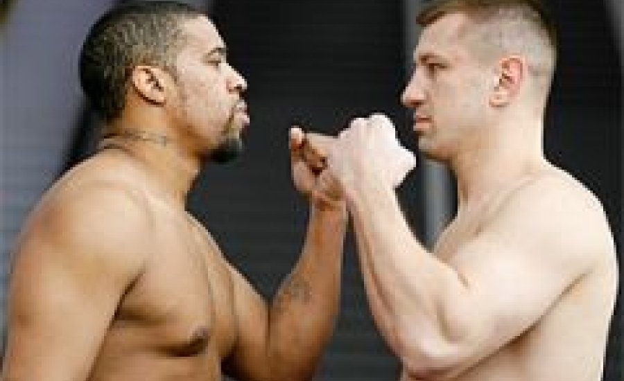 Adamek és Estrada mérlegre állt