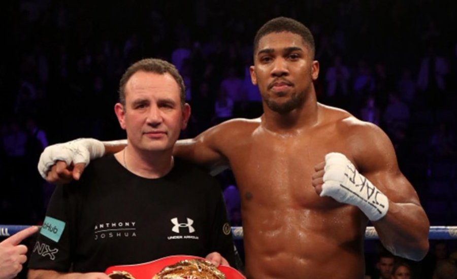 Anthony Joshuának esze ágában nincs edzőt cserélni
