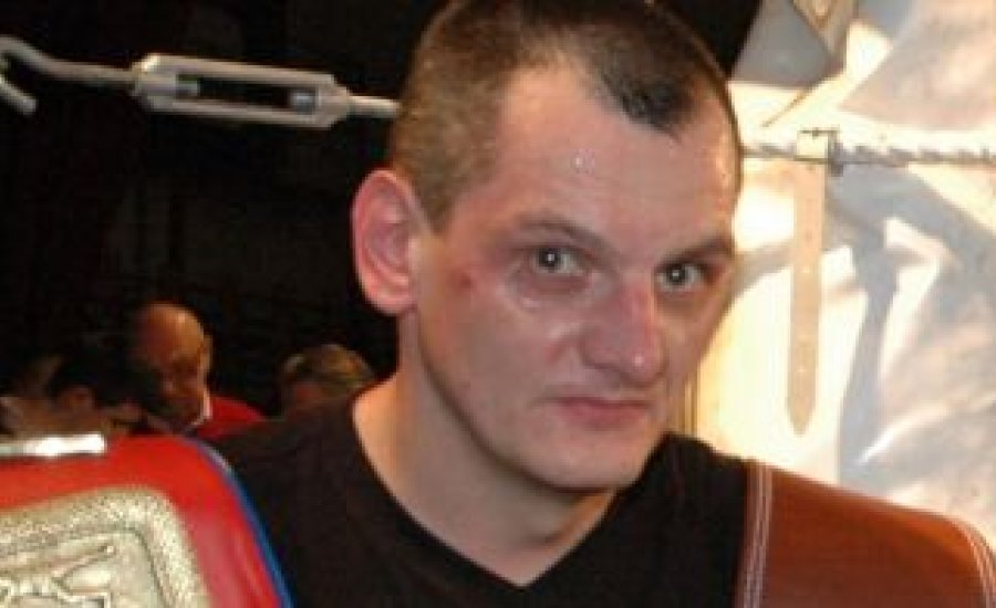 A 49 éves Petrányi Új-Zélandon bokszol