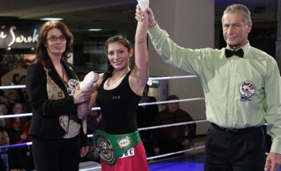 Kiütéssel nyertek az „aranyifjak”