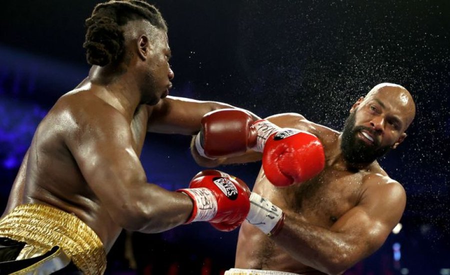 Charles Martin IBF eliminátort nyert