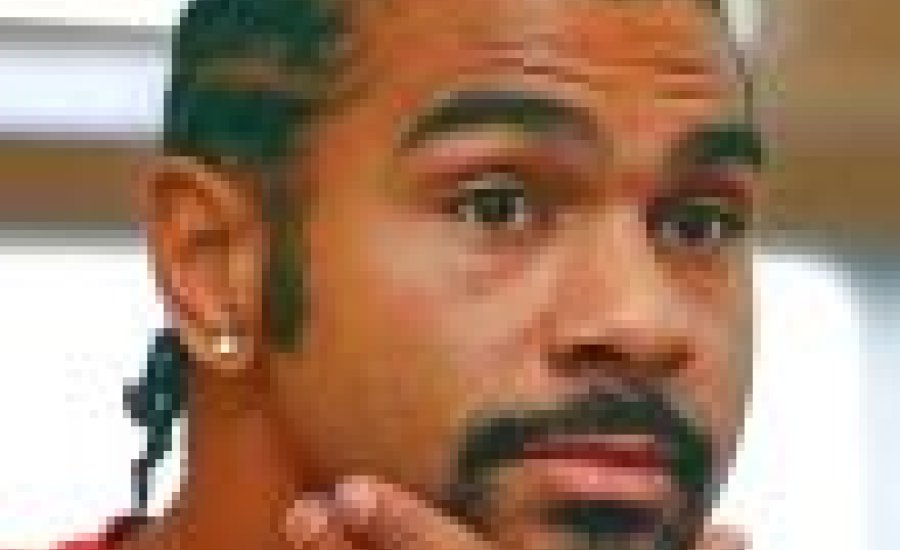 David Haye dobta a Klicsko-vonalat, Nyikolaj Valujevvel bokszol