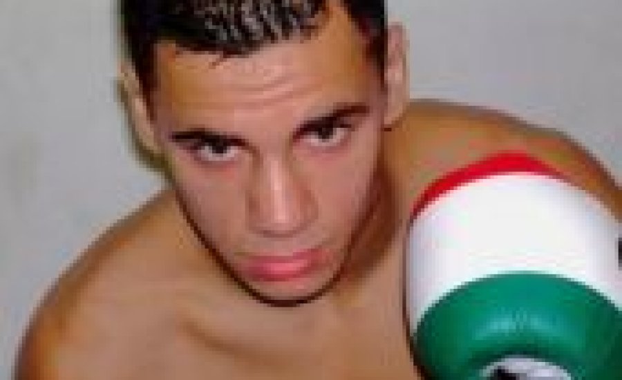 Újra csatában a „Ragadozó”, Mészáros András