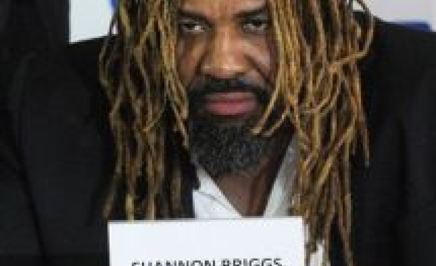 Briggs: Még egyszer megcsinálnám