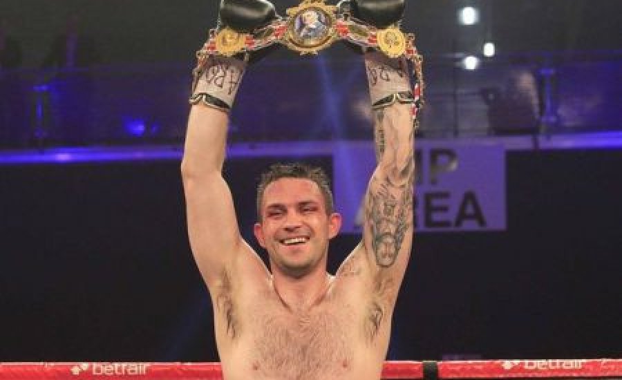 Smith lehet Abraham következő kihívója