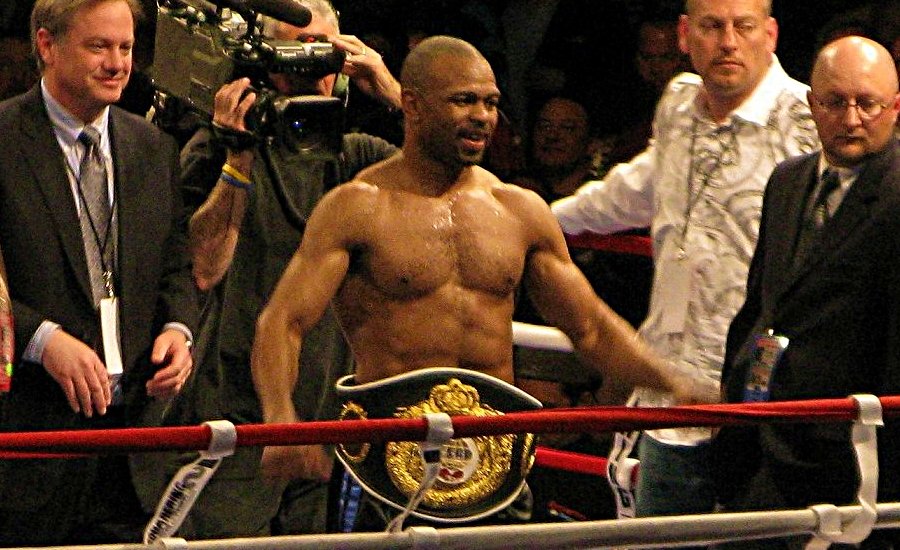 Classic Boxing: Roy Jones vs John Ruiz