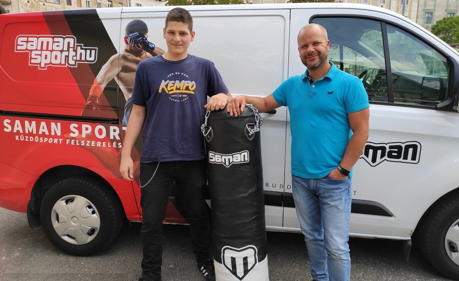 Jó helyre került az exkluzív Saman boxzsák