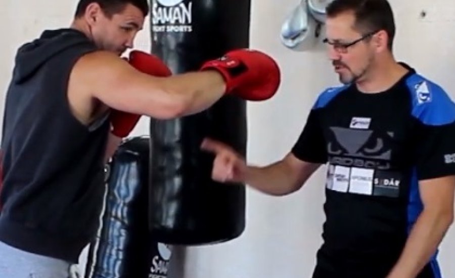 Box röviden #9: hátsó kezes horog