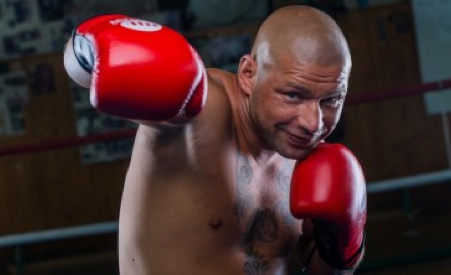 Pokoli búcsúmeccsre számíthat Brian Minto