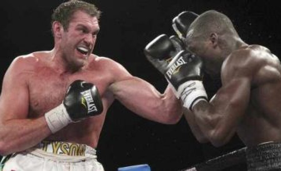 Tyson Fury padlóról nyert Cunningham ellen