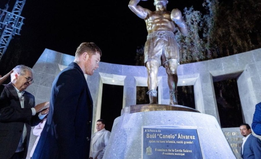 Szobrot kapott Mexikóban Saúl Canelo Álvarez