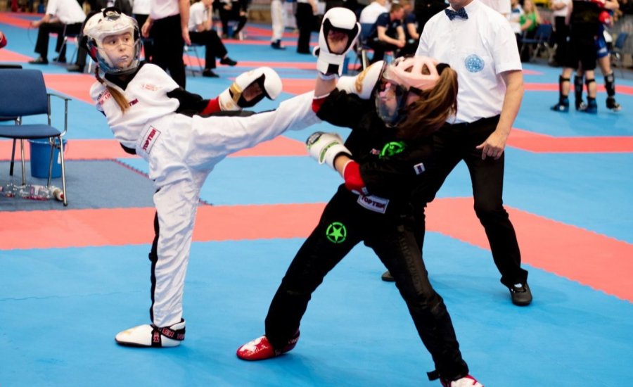 Olimpiai álmok a győri kick-box Eb-n