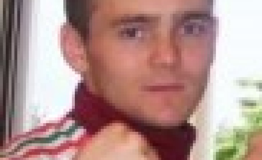 Marad a gipsz Varga Miklós kezén