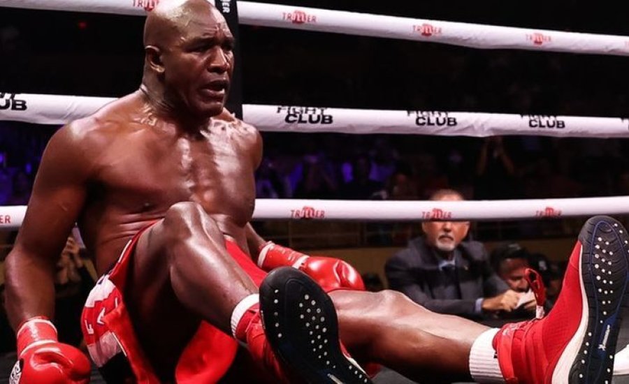 Evander Holyfield egy menetet sem bírt Belfort ellen