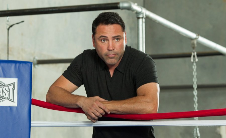 Oscar De La Hoya újra edzésben - videó