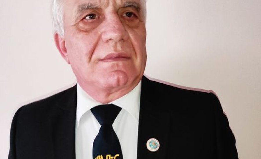 A mesterpedagógus taekwon-do mester