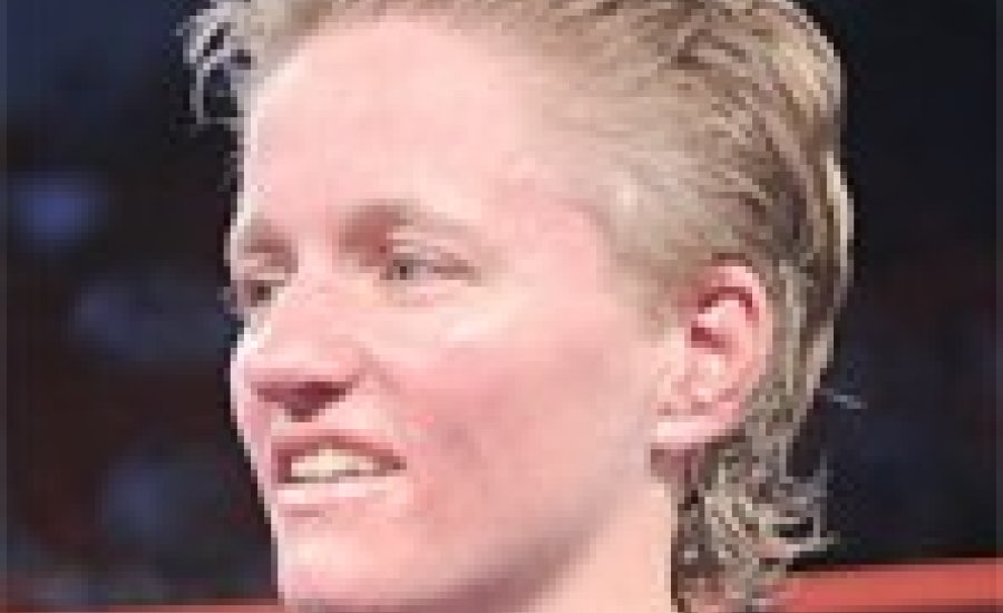 Súlyos fejsérülést szenvedett egy női bokszoló