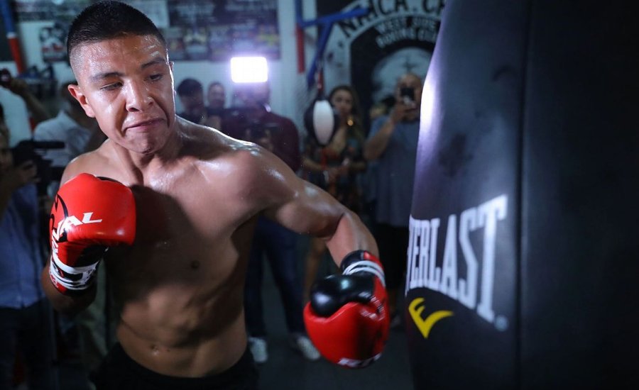 Jaime Munguia edzésvideó