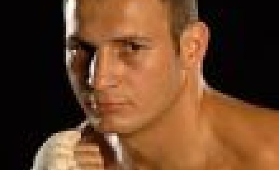 Adrian Diaconu az Interbox-nál marad